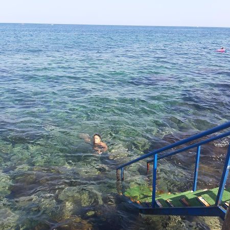B&B Sea Terrace 아치카스텔로 외부 사진