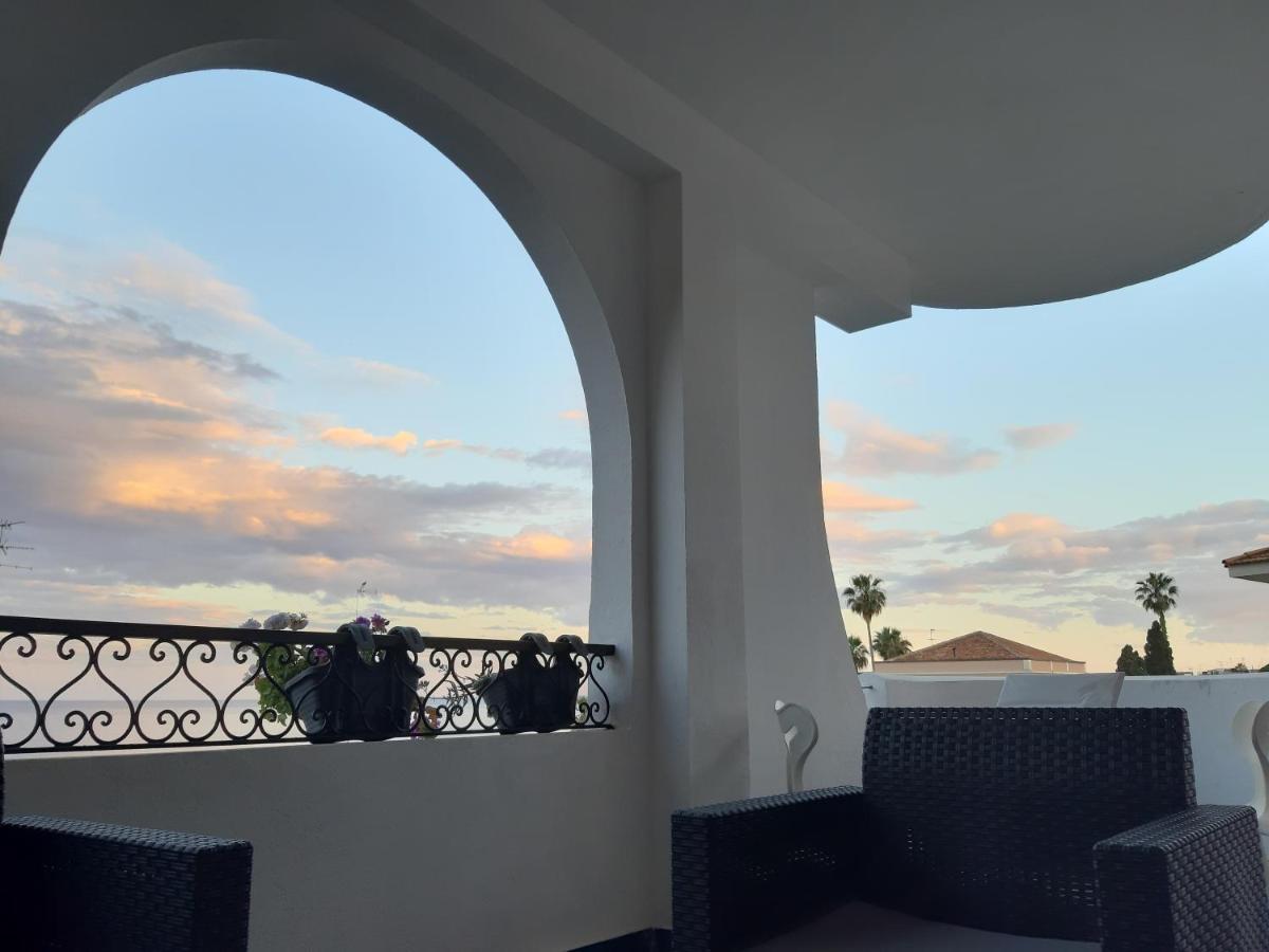 B&B Sea Terrace 아치카스텔로 외부 사진