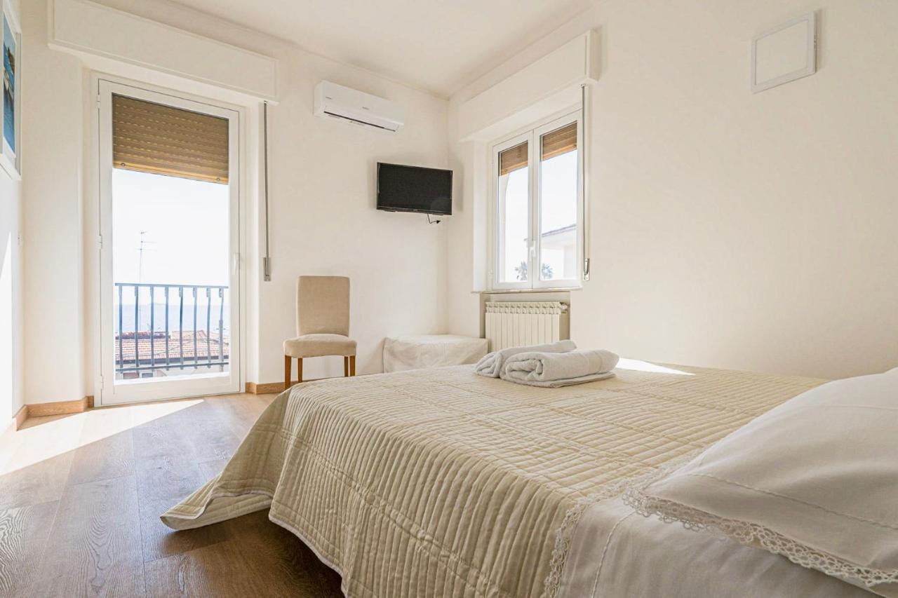 B&B Sea Terrace 아치카스텔로 외부 사진